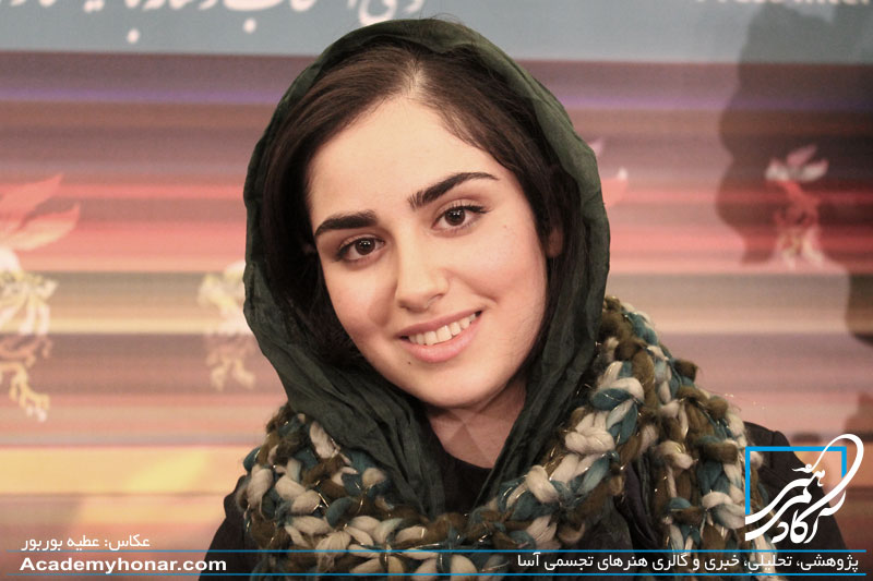 یکی می خواد باهات حرف بزنه