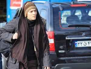 آینه های روبرو – نگار آذربايجاني