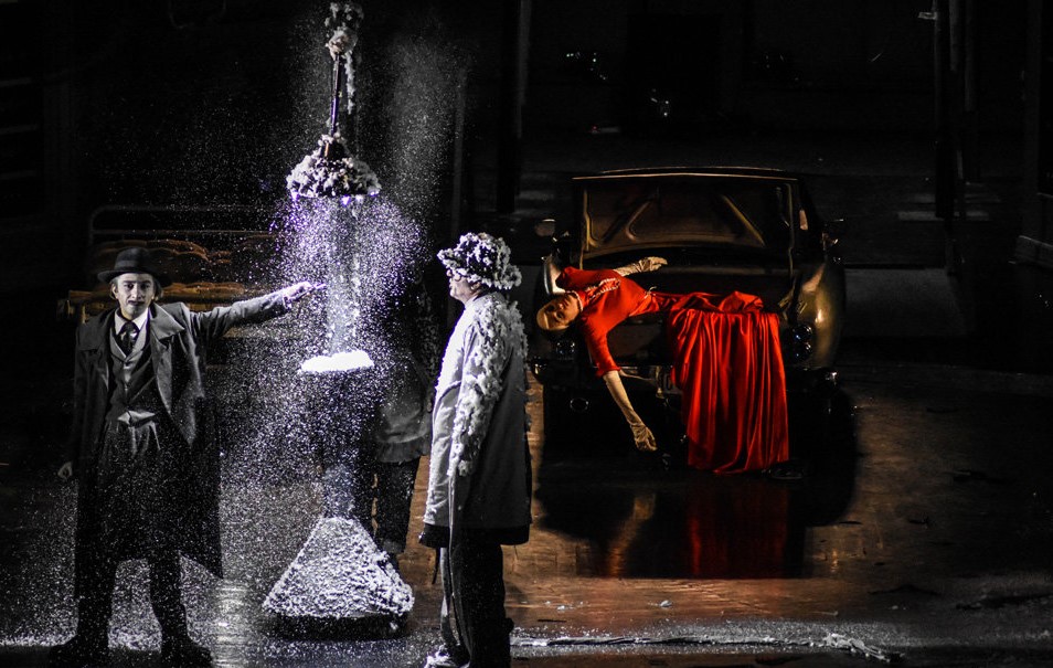 می‌سی‌سی‌پی نشسته می‌میرد بازمی‌گردد