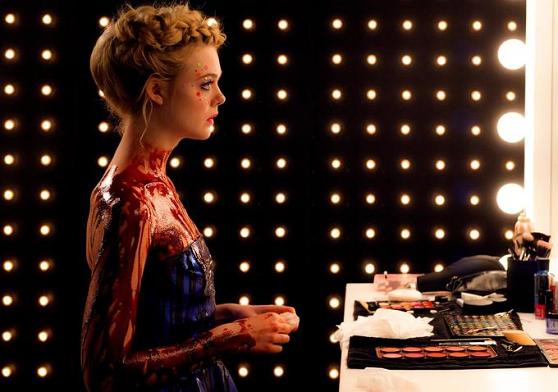 فیلم the neon demon ساخته نیکلاس وندینگ رفن فیلم the neon demon ساخته نیکلاس وندینگ رفن