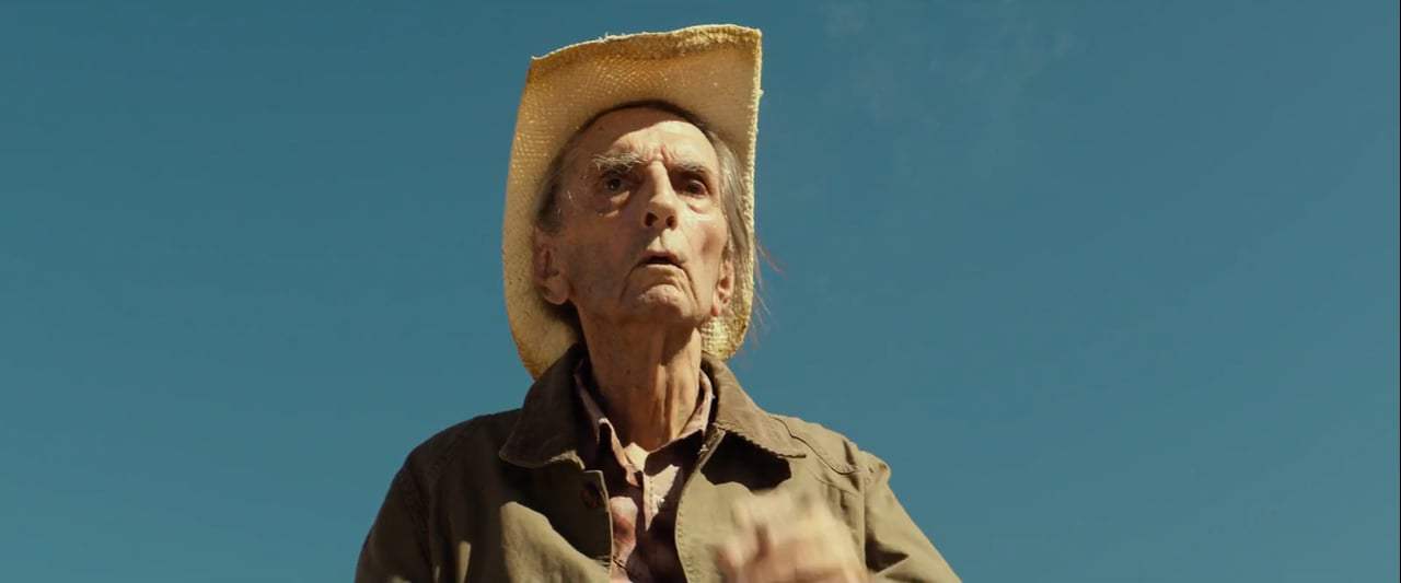 تحلیل فیلم لاکی با رویکرد اگزیستانسیالیسم سارتر؛ دلهره انتخاب یا لبخند به سرنوشت